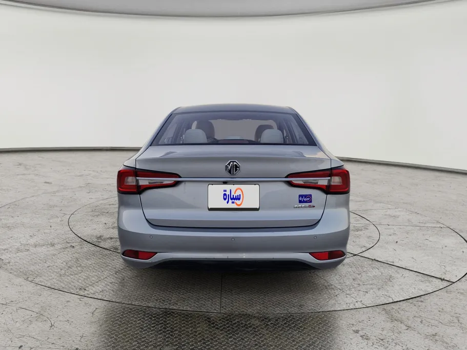 ام جي 5 COM 2022 