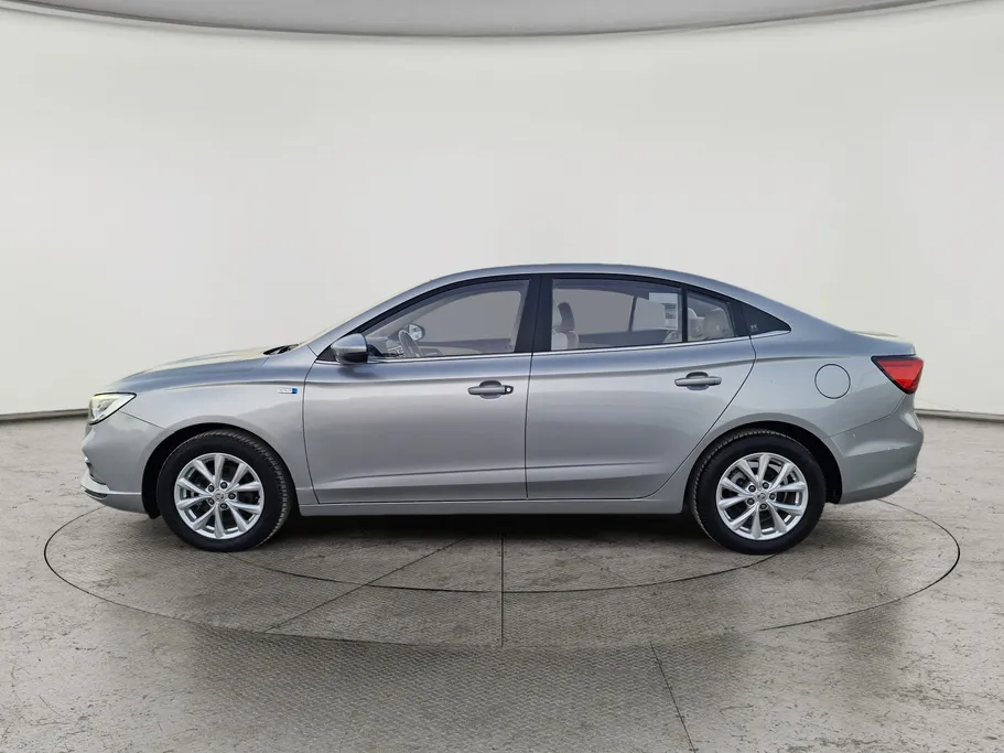 ام جي 5 COM 2022 