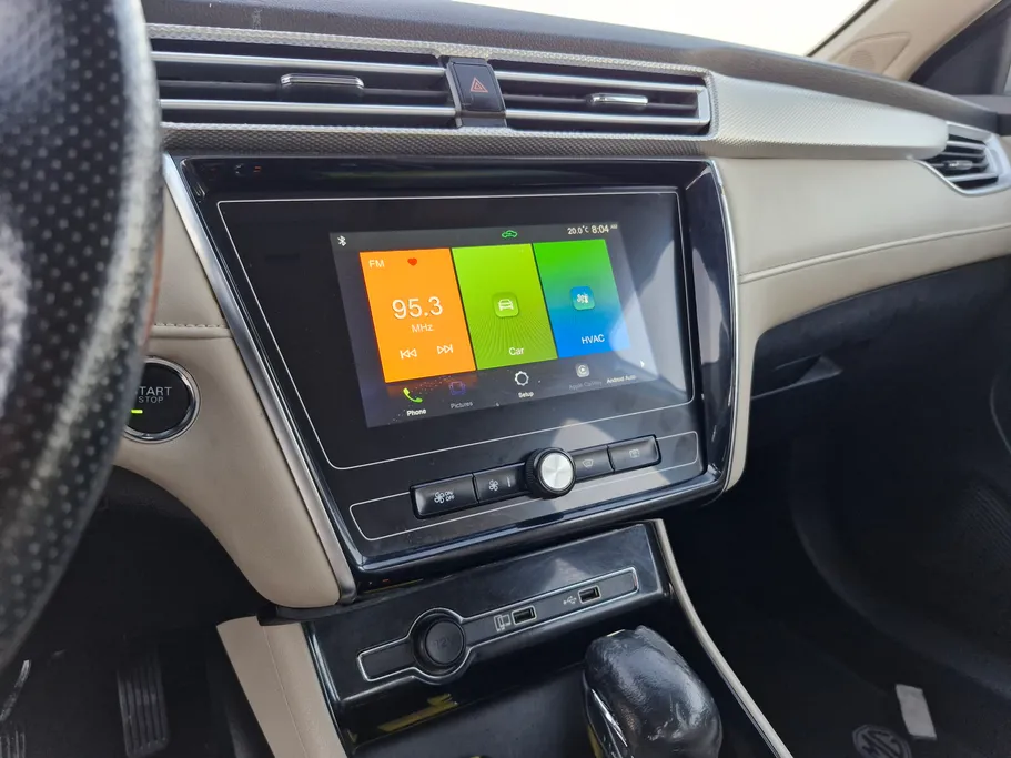 ام جي 5 COM 2022 