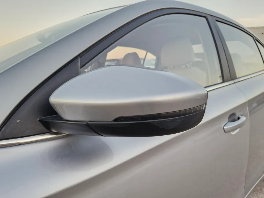 ام جي 5 COM 2022 