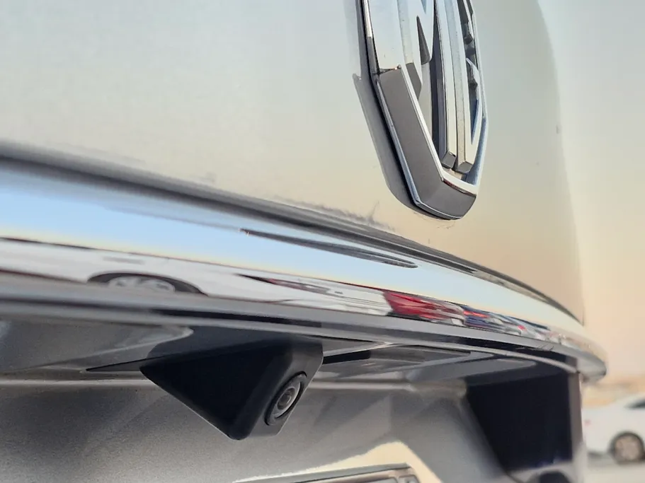 ام جي 5 COM 2022 