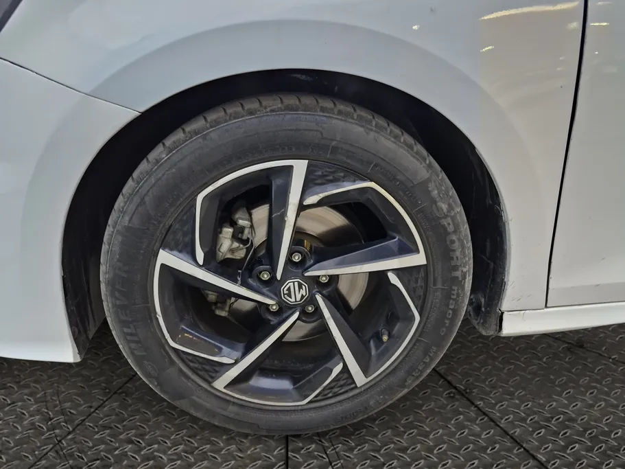 ام جي جي تي LUX 2023 