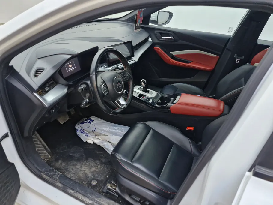 ام جي جي تي LUX 2023 