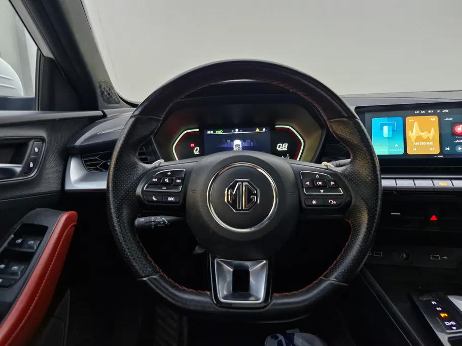 ام جي جي تي LUX 2023 