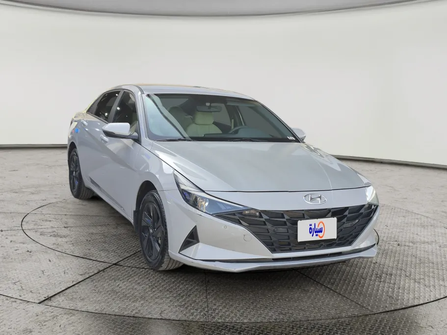 2023 Hyundai Elantra Smart 