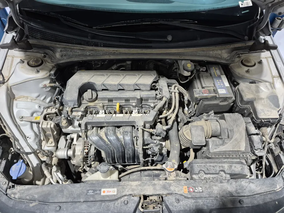 2023 Hyundai Elantra Smart 