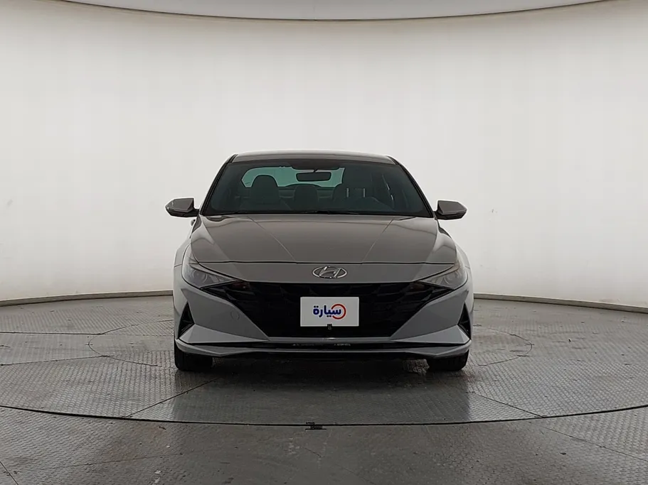 2023 Hyundai Elantra Smart 