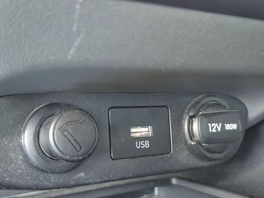 2023 Hyundai Elantra Smart 