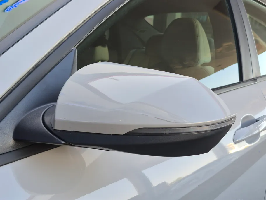 2023 Hyundai Elantra Smart 