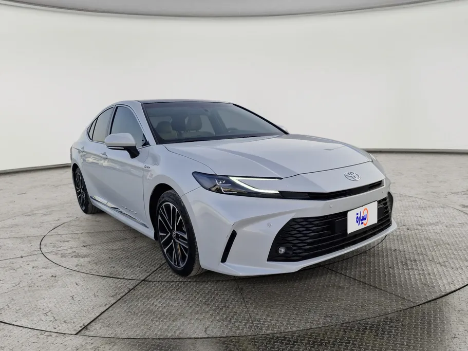 2025 Toyota Camry  LE HEV 