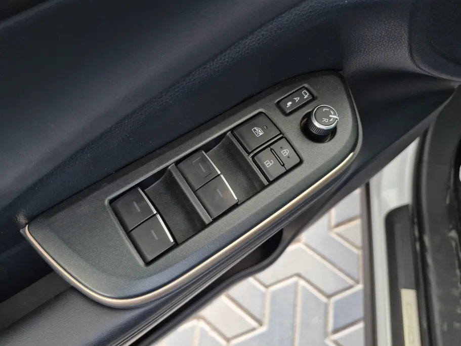 2023 Toyota Crown Premium 