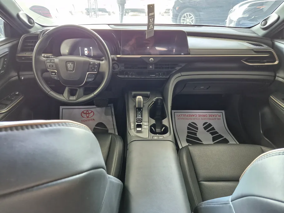 2023 Toyota Crown Premium 