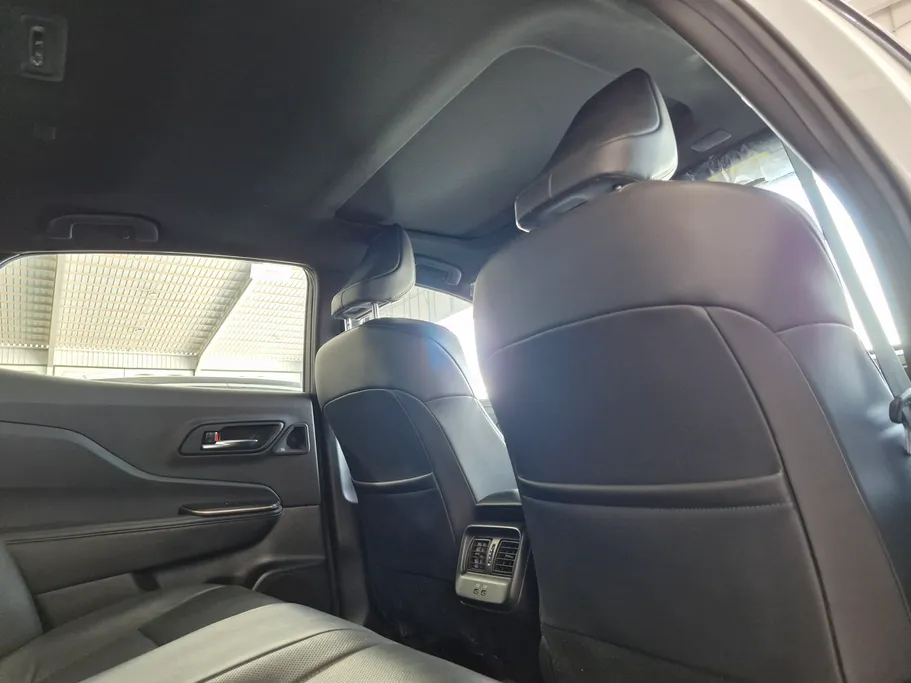 2023 Toyota Crown Premium 