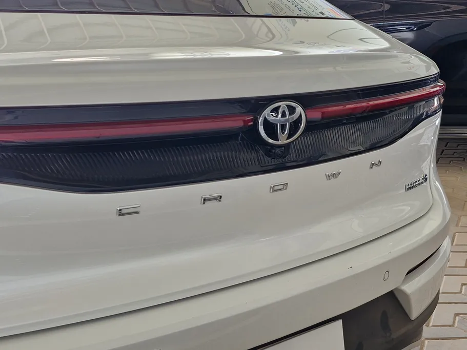 2023 Toyota Crown Premium 