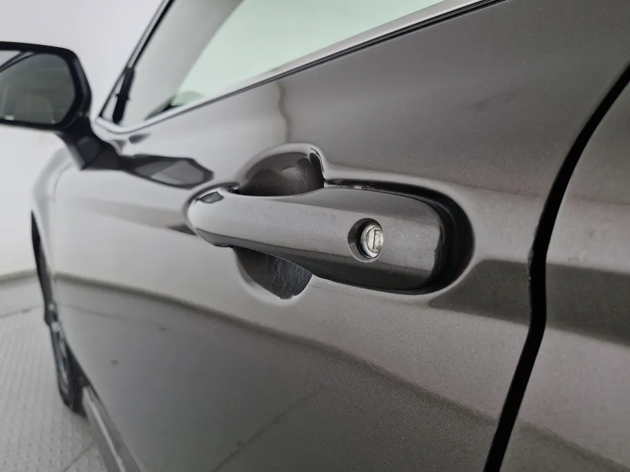 تويوتا كامري LE 2023 