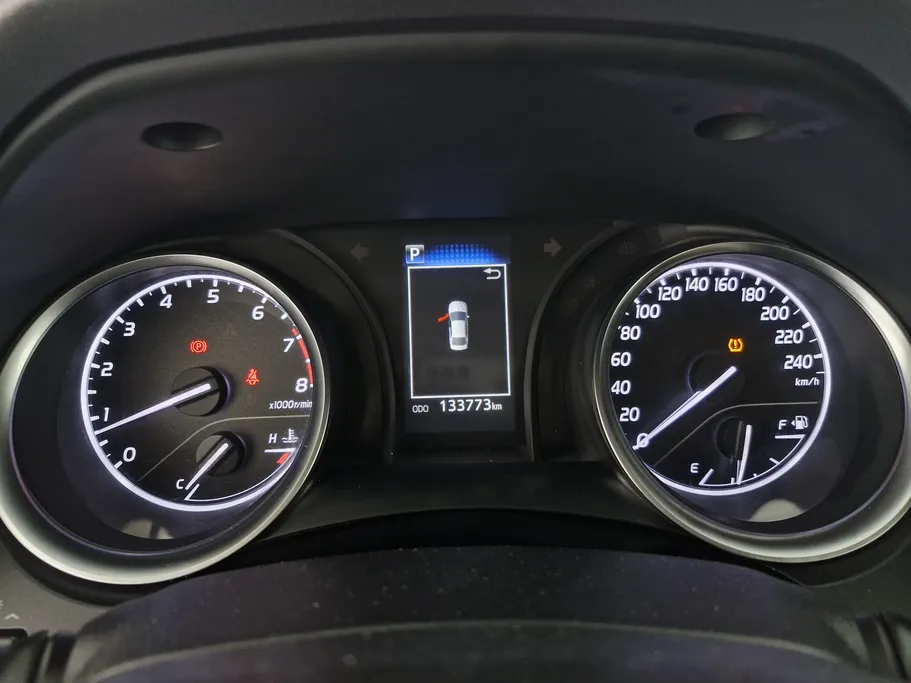 تويوتا كامري LE 2023 