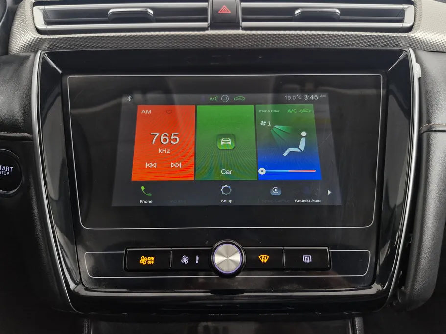 2022 ام جي 5 COM 