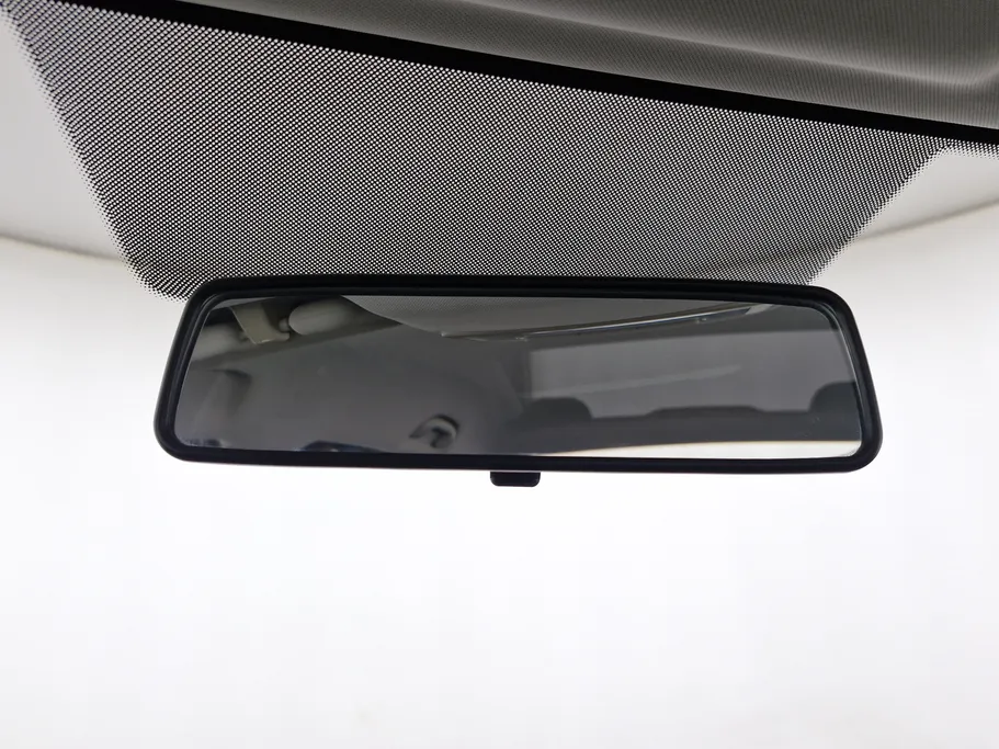 2022 ام جي 5 COM 