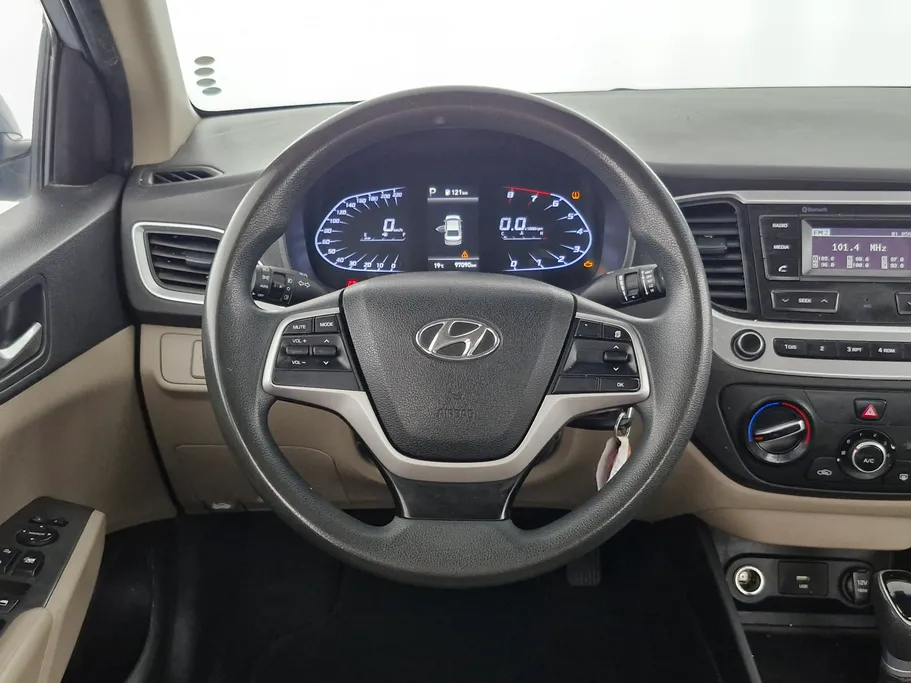 هيونداي اكسنت سمارت 2023 