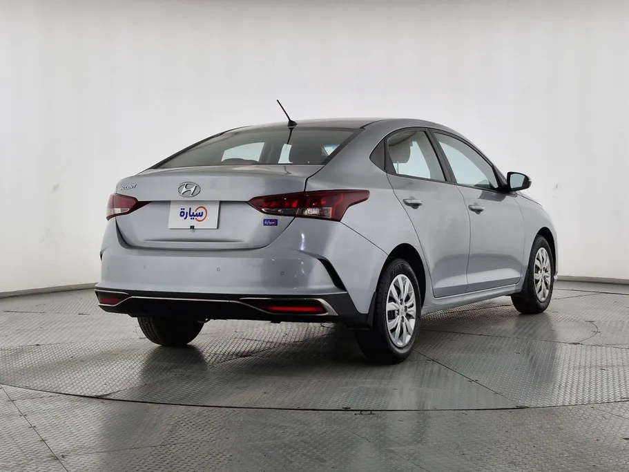 هيونداي اكسنت سمارت 2023 