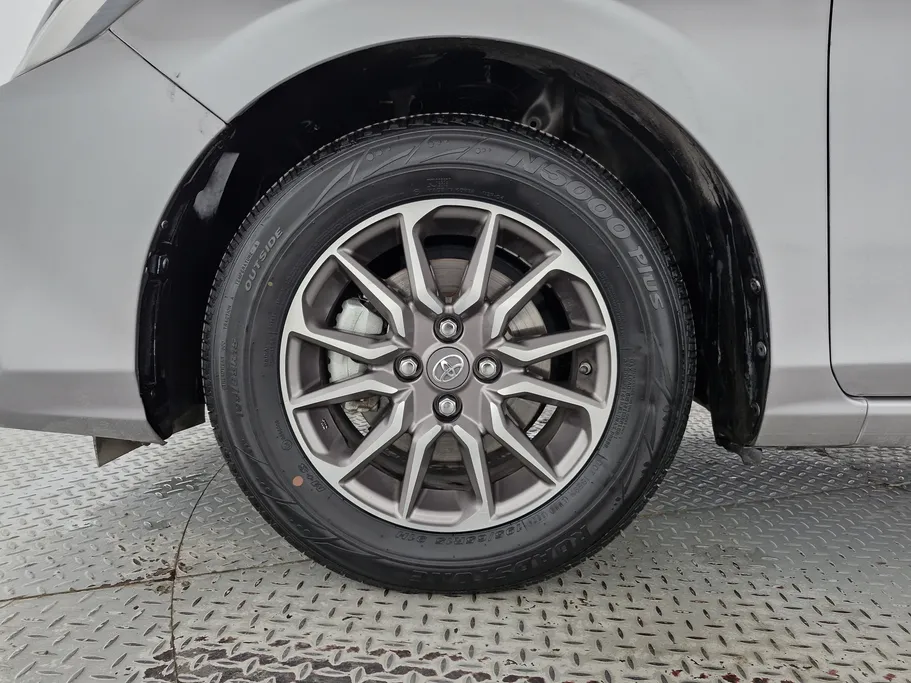 تويوتا يارس Y 2023 