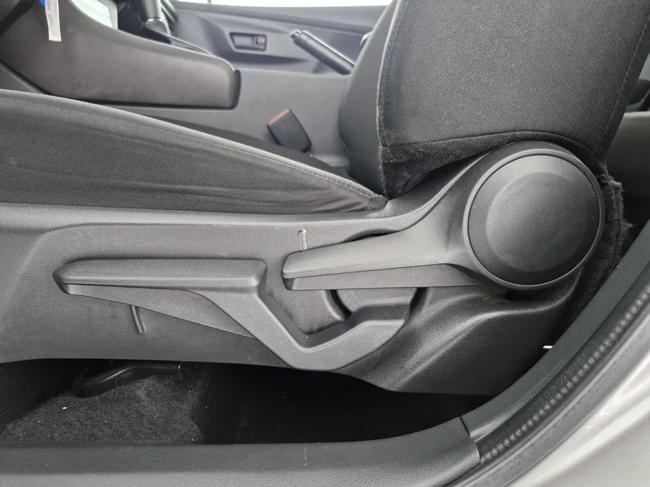 تويوتا يارس Y 2023 