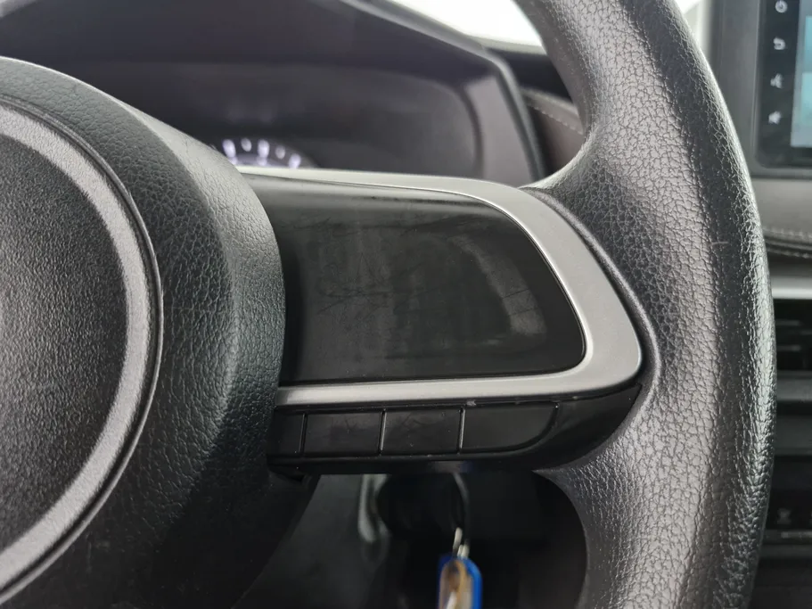 تويوتا يارس Y 2023 