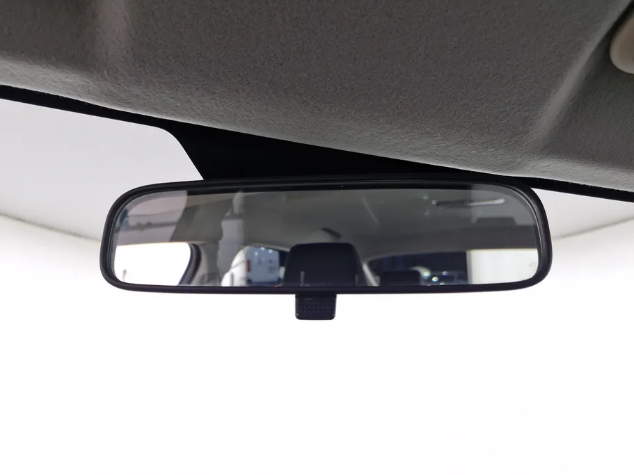 تويوتا يارس Y 2023 