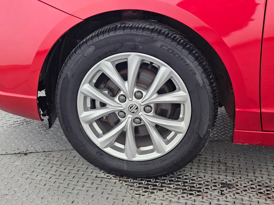 ام جي 5 COM 2022 