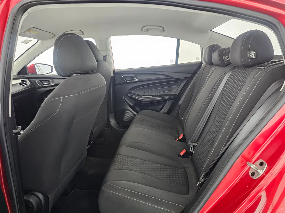 ام جي 5 COM 2022 