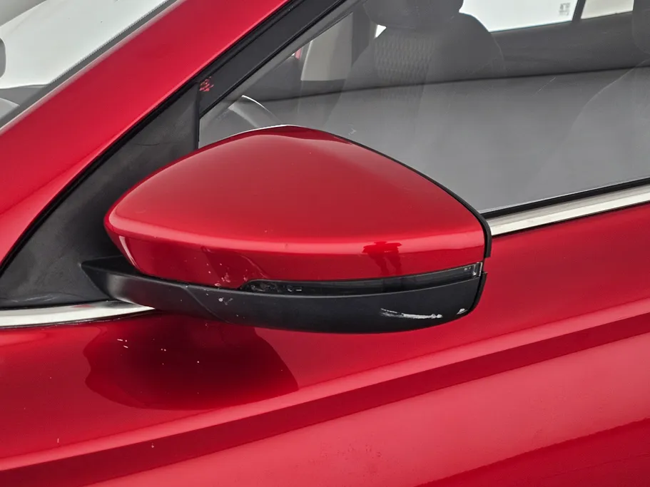 ام جي 5 COM 2022 