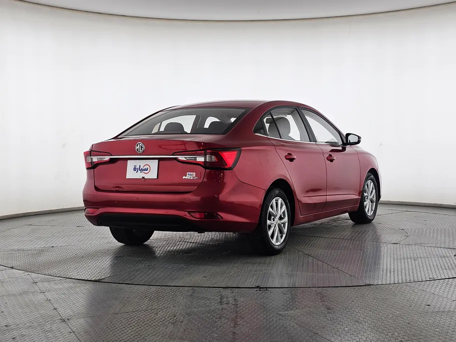 ام جي 5 COM 2022 