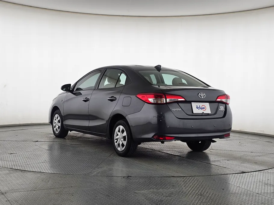 تويوتا يارس Y 2022 