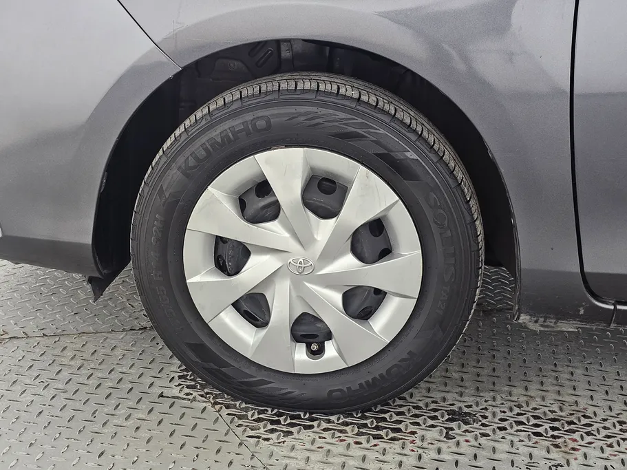 تويوتا يارس Y 2022 