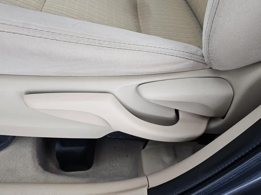 تويوتا يارس Y 2022 