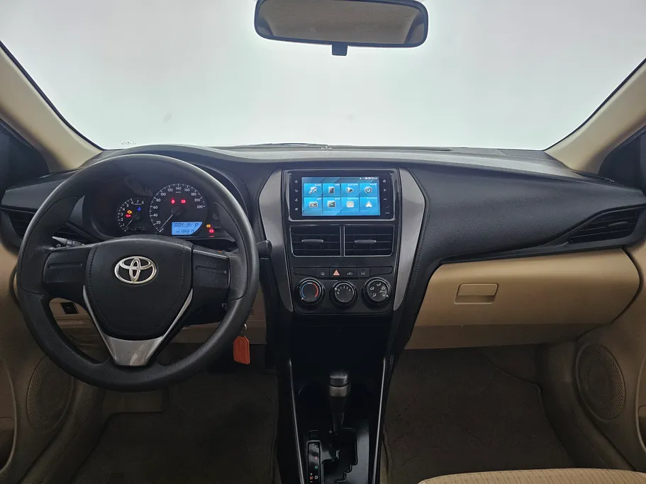 تويوتا يارس Y 2022 