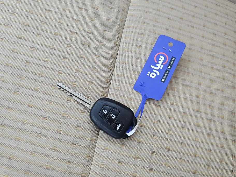 تويوتا يارس Y 2021 