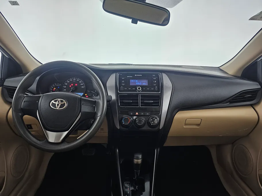 تويوتا يارس Y 2021 