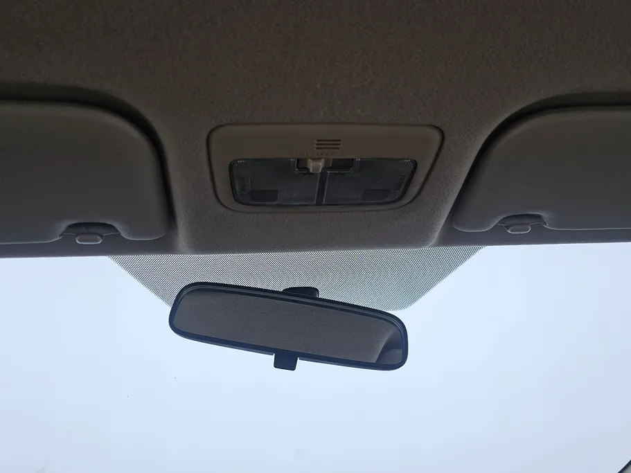 تويوتا يارس Y 2021 