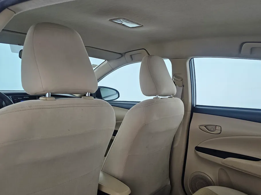 تويوتا يارس Y 2021 