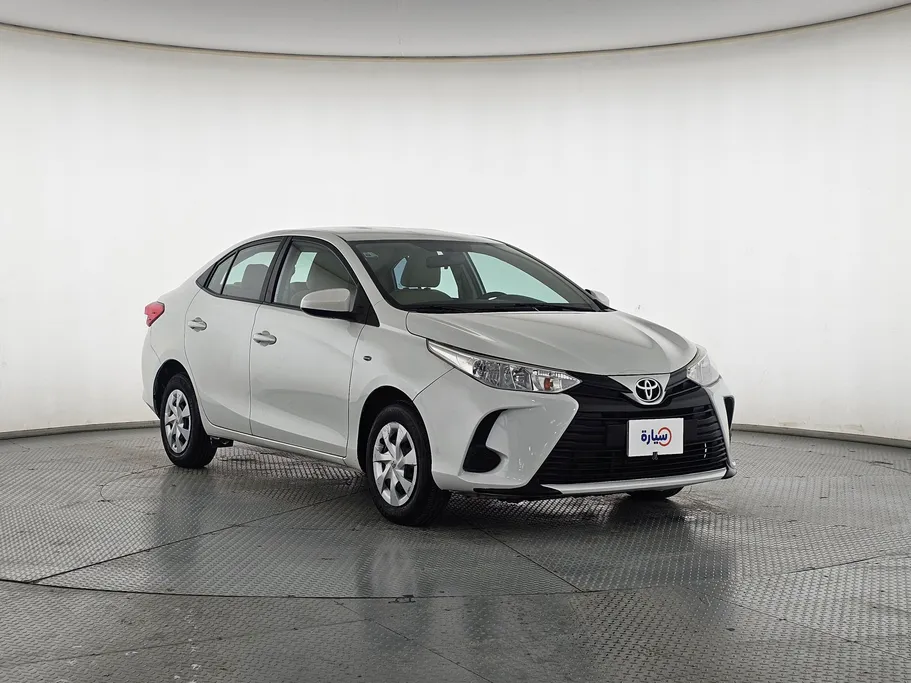 تويوتا يارس Y 2021 