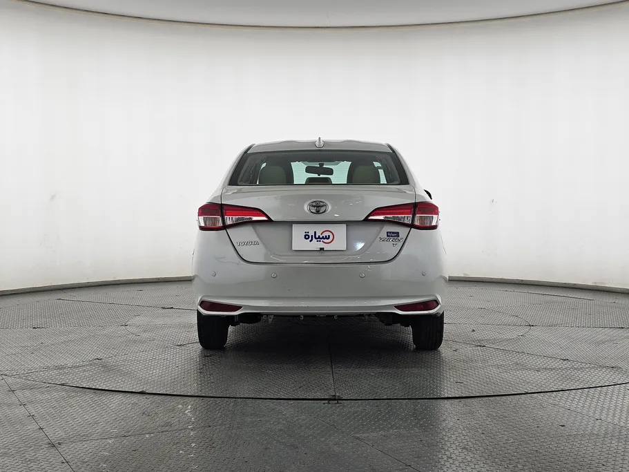 تويوتا يارس Y 2021 