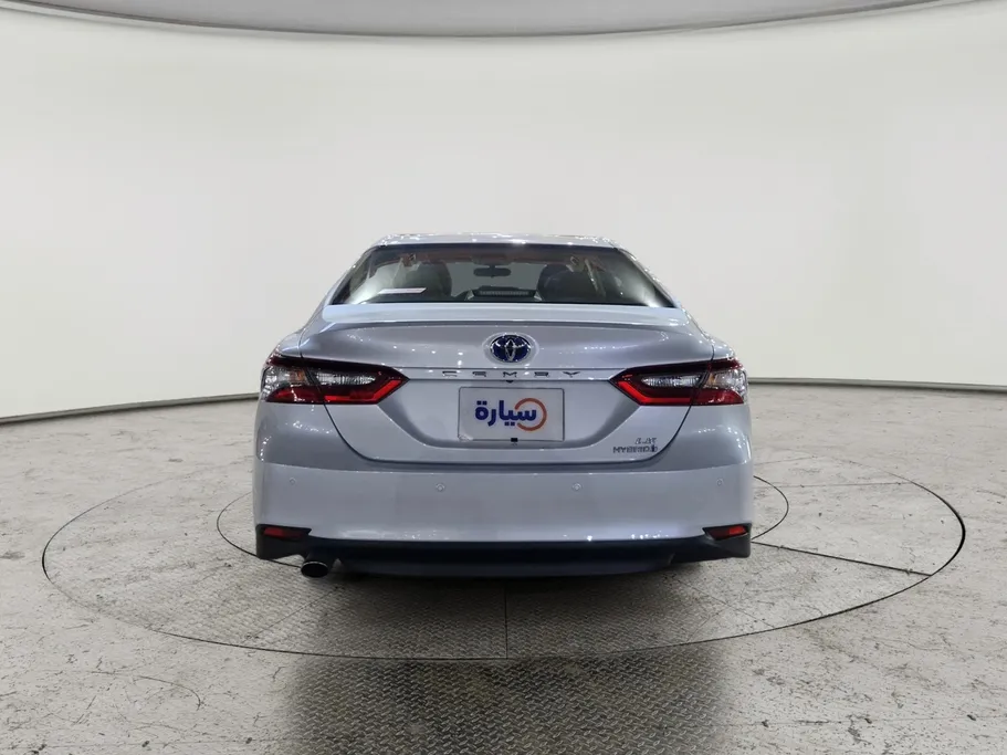 2022 Toyota Camry  LE HEV 