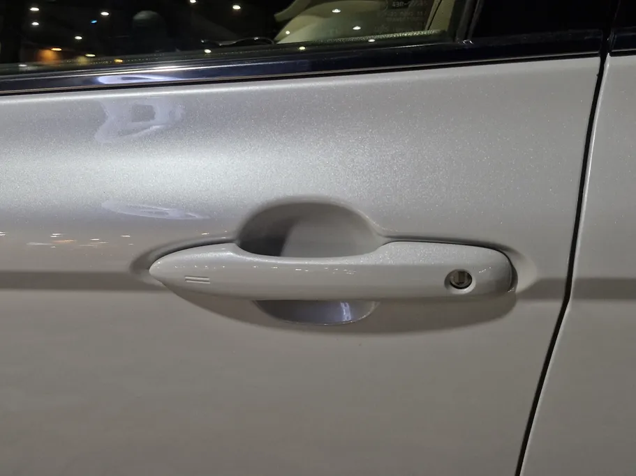 2022 Toyota Camry  LE HEV 