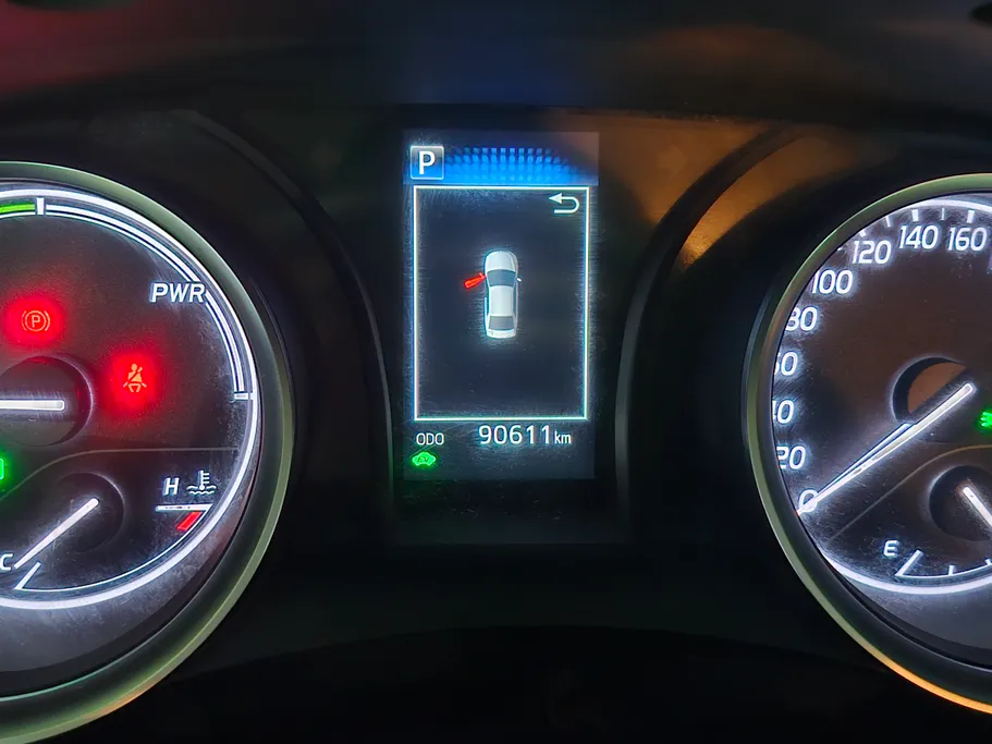 2022 Toyota Camry  LE HEV 