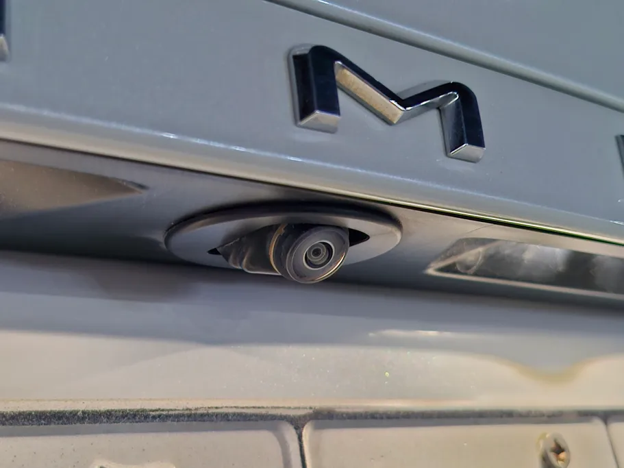 2022 Toyota Camry  LE HEV 