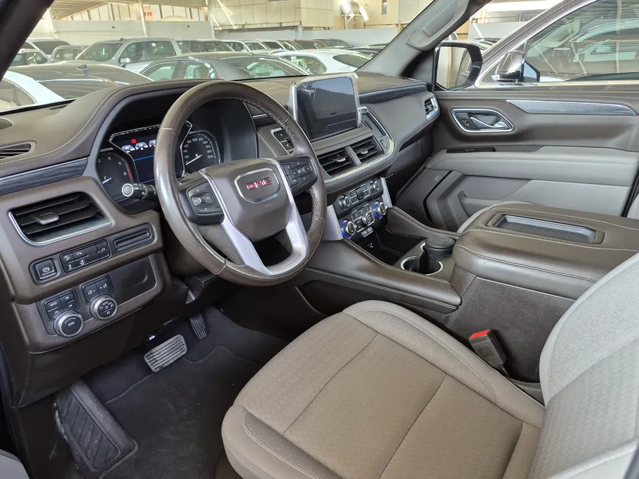 جي إم سي  يوكن SLT 2021 