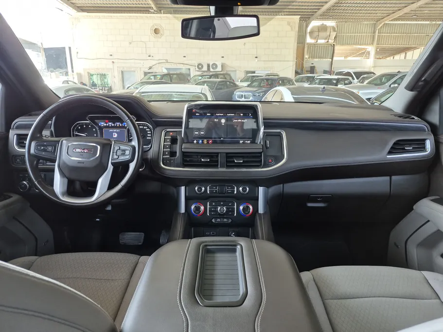 جي إم سي  يوكن SLT 2021 