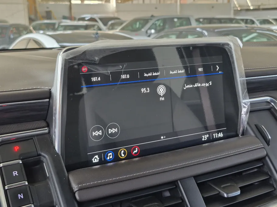 جي إم سي  يوكن SLT 2021 