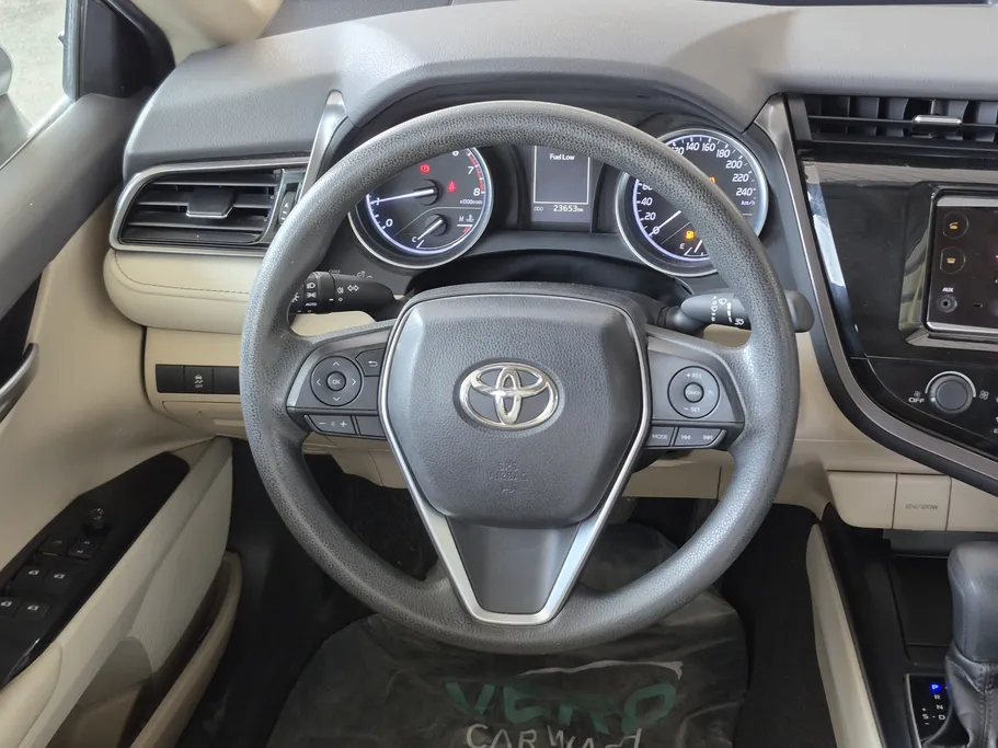 تويوتا كامري LE STD 2020 